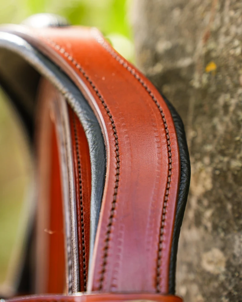 Cabezada Inglesa Anatómica V-LINE SADDLERY