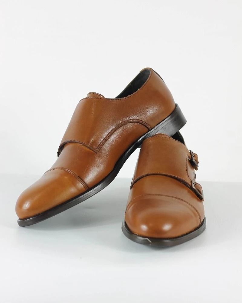Zapato de Vestir de Hebilla Camel