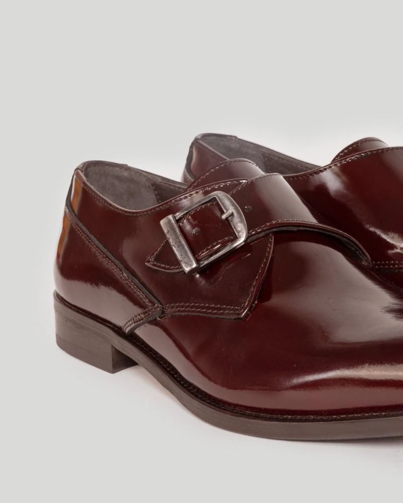 Zapato hebilla